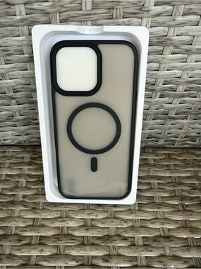 Clear Matte Black-Trim MagSafe-Compatible iPhone Case